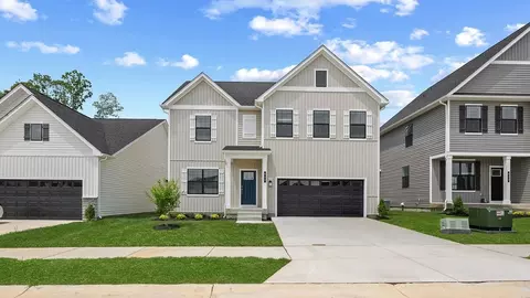 526 Buckeye Dr, Shenandoah Junction, WV 25442