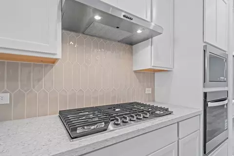 Kitchen - 1804 Casting Rdg, Mesquite, TX 75181 photo 3 of 4