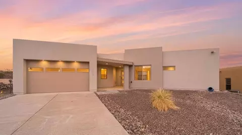 101 Clubhouse Rd, Elephant Butte, NM 87935