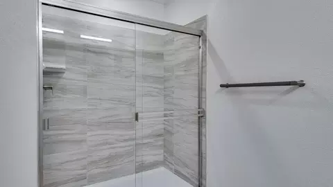 Bath - 789 Bellow Rd, Windsor, CO 80550 photo 3 of 4