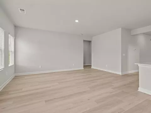 10 Hazelcroft Dr, Fountain Inn, SC 29644