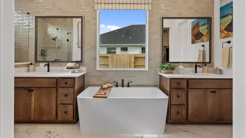 Bath - 433 Canvasback Way, Waller, TX 77484 photo 1 of 8