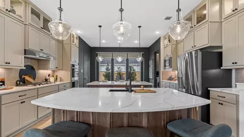 Kitchen - 433 Canvasback Way, Waller, TX 77484 photo 3 of 4