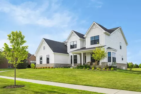 41 River Highlands Dr, Hawthorn Woods, IL 60047