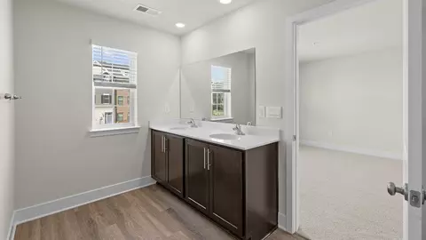 Bath - 807 Spikeresh Way, Joppa, MD 21085 photo 4 of 12