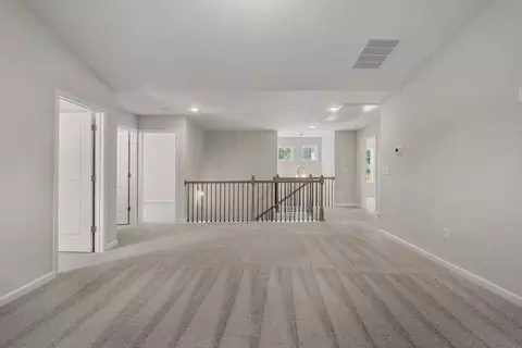 Entry Way - 104 Beaver Creek Way, Lagrange, GA 30241 photo 9 of 10