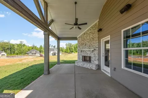 Exterior - 104 Beaver Creek Way, Lagrange, GA 30241 photo 1 of 11