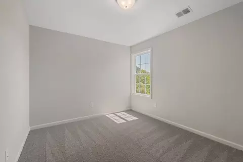 Bedroom - 104 Beaver Creek Way, Lagrange, GA 30241 photo 8 of 9
