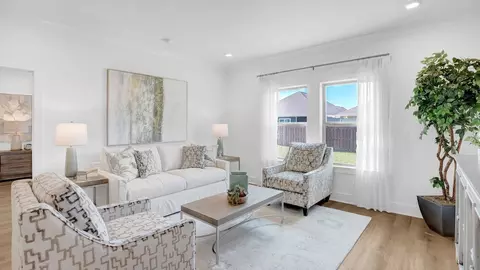 Living - Ferdinand Ave, Fairhope, AL 36532 photo 1 of 2