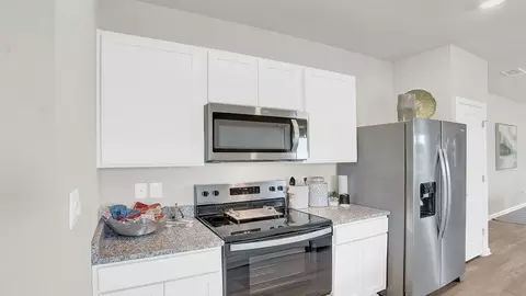 Kitchen - Ferdinand Ave, Fairhope, AL 36532 photo 1 of 5