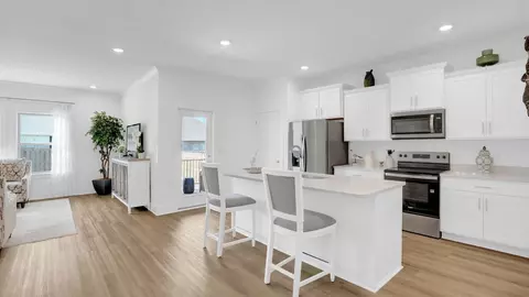 Kitchen - Ferdinand Ave, Fairhope, AL 36532 photo 4 of 5