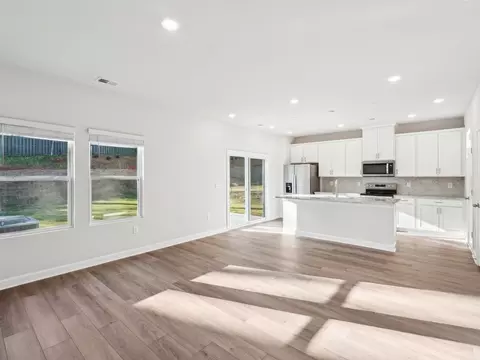Living - 1209 30th St Ln NE, Conover, NC 28613 photo 2 of 3