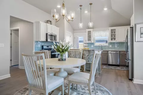 Dining - 16140 Tall Grass Dr, Moore, OK 73170 photo 3 of 4