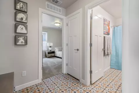 Entry Way - 16140 Tall Grass Dr, Moore, OK 73170 photo 4 of 5