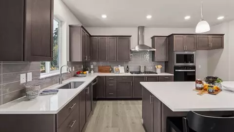 Kitchen - 9810 36th St E, Edgewood, WA 98371 photo 2 of 3