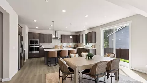 Dining - 9810 36th St E, Edgewood, WA 98371 photo 3 of 4