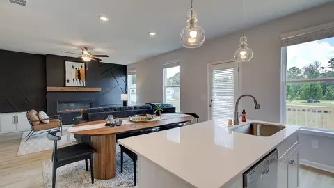Kitchen - 88 Hydrangea Cir, Fairburn, GA 30213 photo 3 of 3