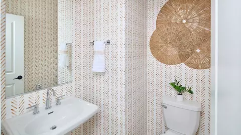Bath - 416 Beaker Rd, San Marcos, CA 92078 photo 2 of 6