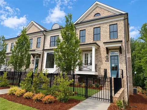 200 Midnight Oak Run 4, Alpharetta, GA 30009