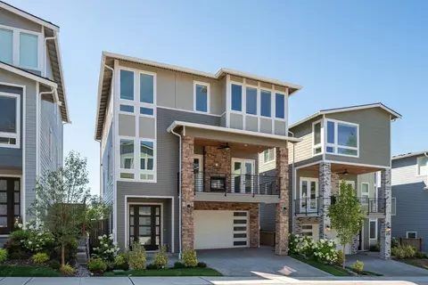 13036 75th Pl S, Seattle, WA 98178