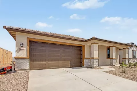 2808 E Mecklenburg Way, San Tan Valley, AZ 85143
