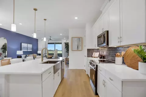 Kitchen - 7495 Sea Manatee St, Parrish, FL 34219 photo 6 of 9