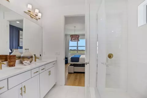 Bath - 7495 Sea Manatee St, Parrish, FL 34219 photo 2 of 4