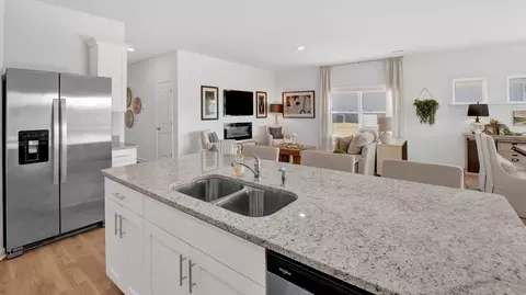 Kitchen - 48 Kings Gate Cv, Jackson, TN 38305 photo 14 of 14