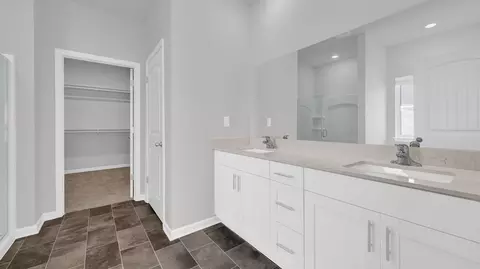 Bath - 48 Kings Gate Cv, Jackson, TN 38305 photo 1 of 8