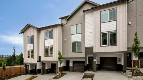 16830 20th Ave W B5, Lynnwood, WA 98037
