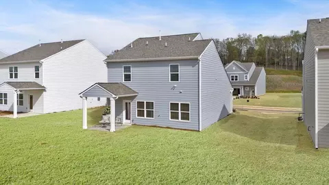 Exterior - 618 Lovers Lane Rd, Calhoun, GA 30701 photo 3 of 18
