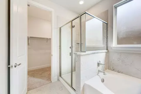 Bath - 2425 Saint George Dr, Celina, TX 75009 photo 3 of 5