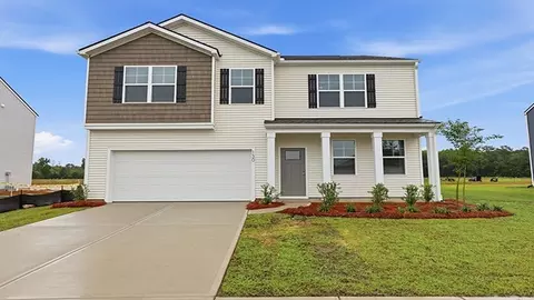 560 Lake Ridge Blvd, Summerville, SC 29486