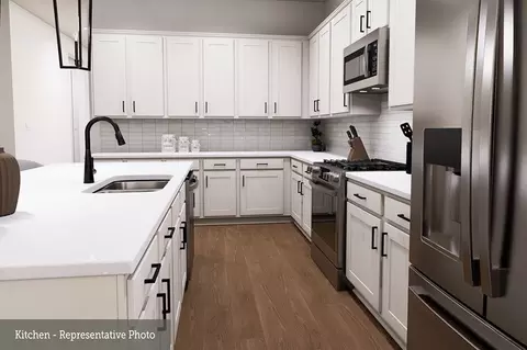 Kitchen - 210 Painters Ridge Ct, Willis, TX 77318 photo 2 of 5