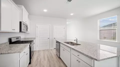 Kitchen - 165 Ruby Prince Rd, Gilbert, SC 29054 photo 2 of 9