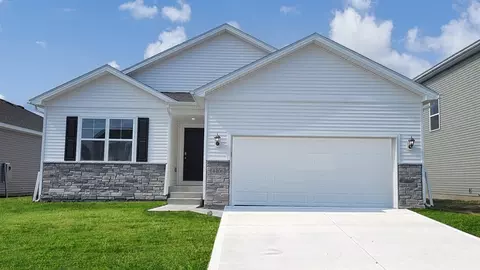 5904 NE Verona Dr, Ankeny, IA 50021
