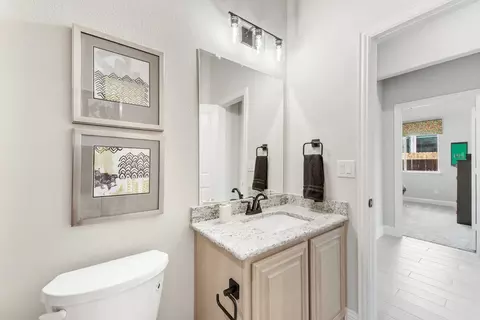 Bath - 1706 Baldwin Dr, Cedar Hill, TX 75104 photo 3 of 6