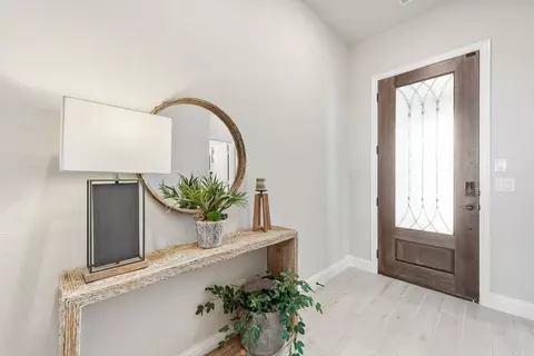 Entry Way - 1706 Baldwin Dr, Cedar Hill, TX 75104 photo 1 of 5
