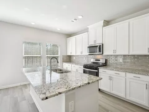 13 Talus Ln, Adairsville, GA 30103