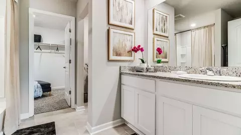 Entry Way - 215 Eagle Heights Dr, Duson, LA 70529 photo 3 of 4