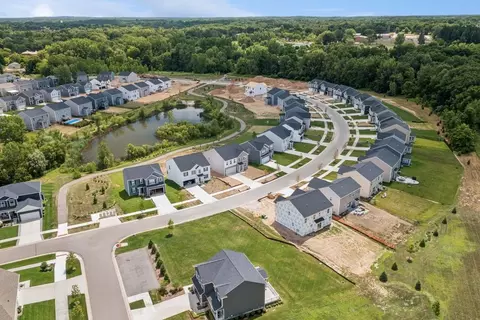 View/Area - 455 Riverside Dr, Holly, MI 48442 photo 1 of 5