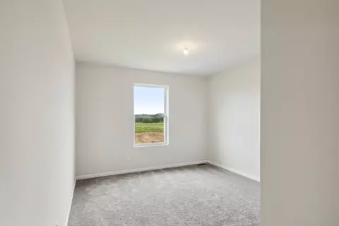 Bedroom - 455 Riverside Dr, Holly, MI 48442 photo 4 of 5