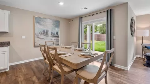 Dining - 101 Sunriff Ct, Greer, SC 29651 photo 2 of 4