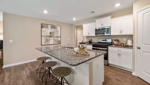 Kitchen - 101 Sunriff Ct, Greer, SC 29651 photo 2 of 7