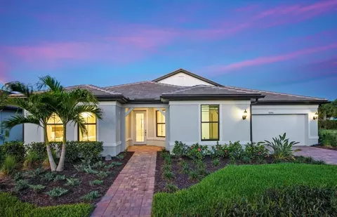 17536 Winding Oak Ln, North Fort Myers, FL 33917