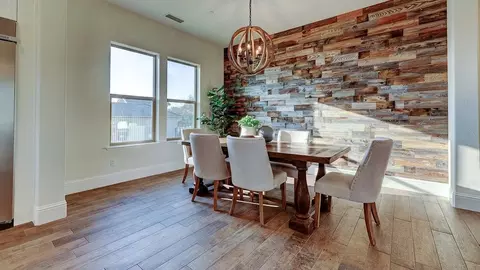 Dining - 20243 Ventana Hills Dr, Clovis, CA 93619 photo 2 of 4