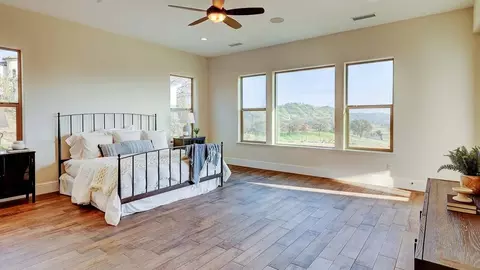 Bedroom - 20243 Ventana Hills Dr, Clovis, CA 93619 photo 2 of 3