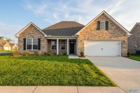100 Lucy Lynn Blvd, Meridianville, AL 35759