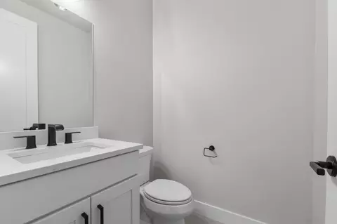 Bath - 11629 Engelmann Dr, Draper, UT 84020 photo 1 of 7