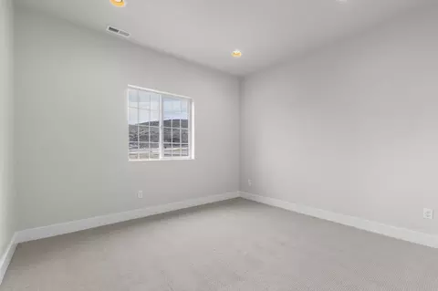 Bedroom - 11629 Engelmann Dr, Draper, UT 84020 photo 5 of 7